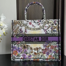 Christian Dior Shopping Bags